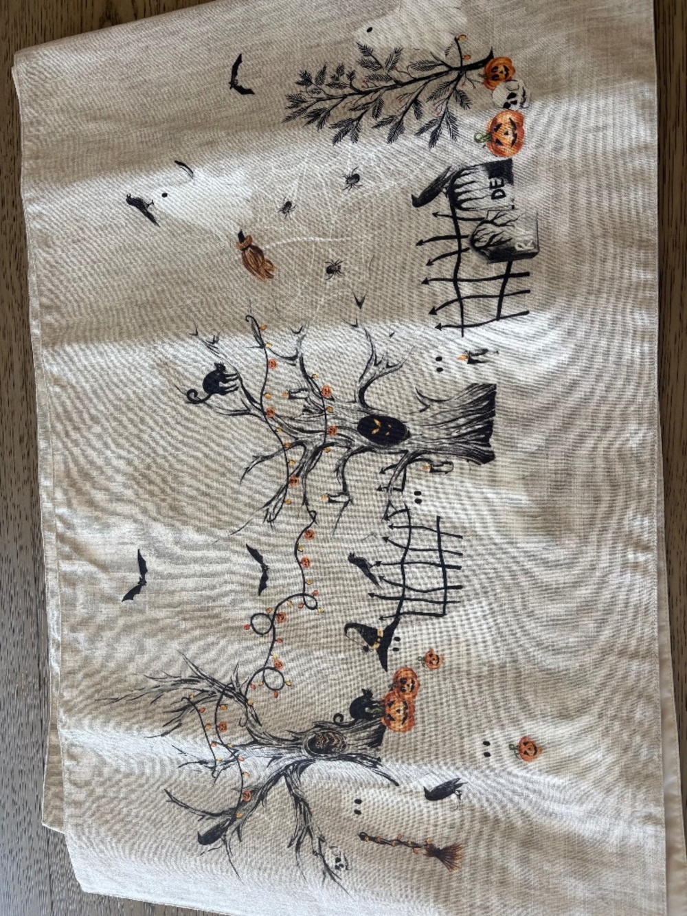 Pottery Barn Halloween Scary Squad Table Runner NWT